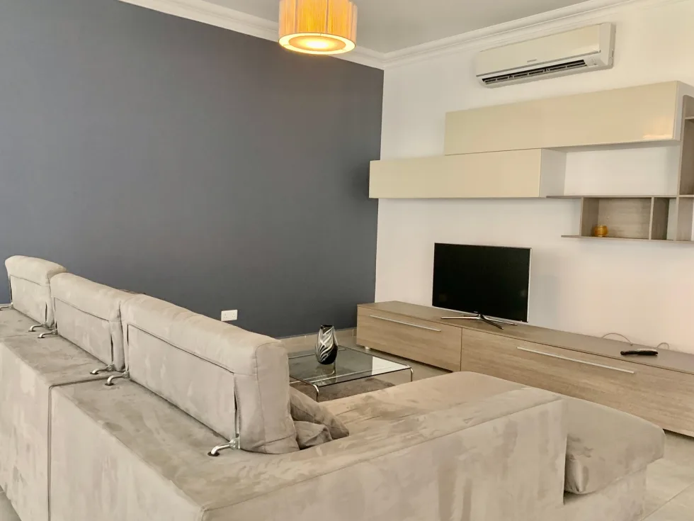 2 bed Apartment For Rent in Sliema, Sliema - thumb 3