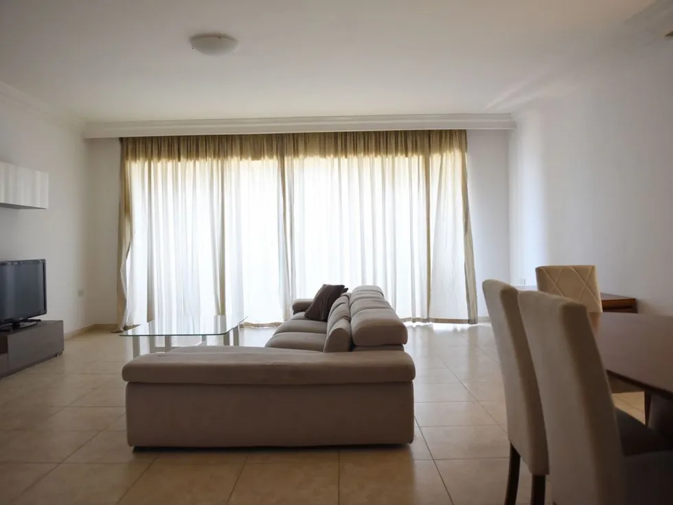 3 bed Apartment For Rent in Sliema, Sliema - thumb 2