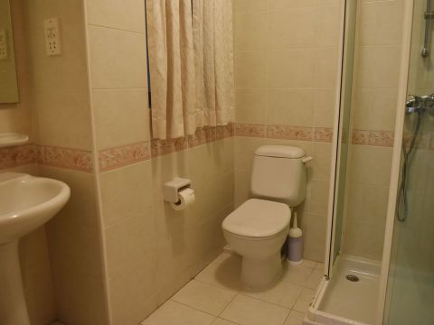 3 bed Apartment For Rent in Sliema, Sliema - thumb 4