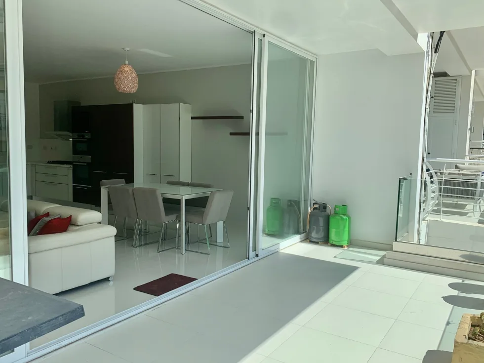 3 bed Apartment For Rent in Swieqi, Swieqi - thumb 5