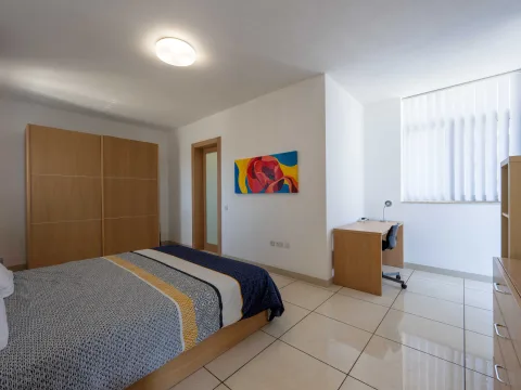 2 bed Penthouse For Rent in Gzira, Gzira - thumb 12