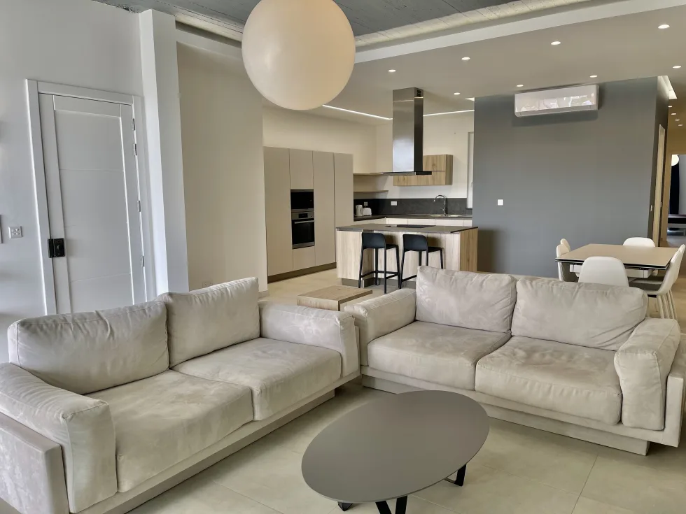 2 bed Apartment For Rent in Swieqi, Swieqi - thumb 3