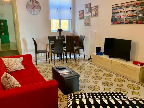 4 bed Town House For Rent in Sliema, Sliema - thumb 3