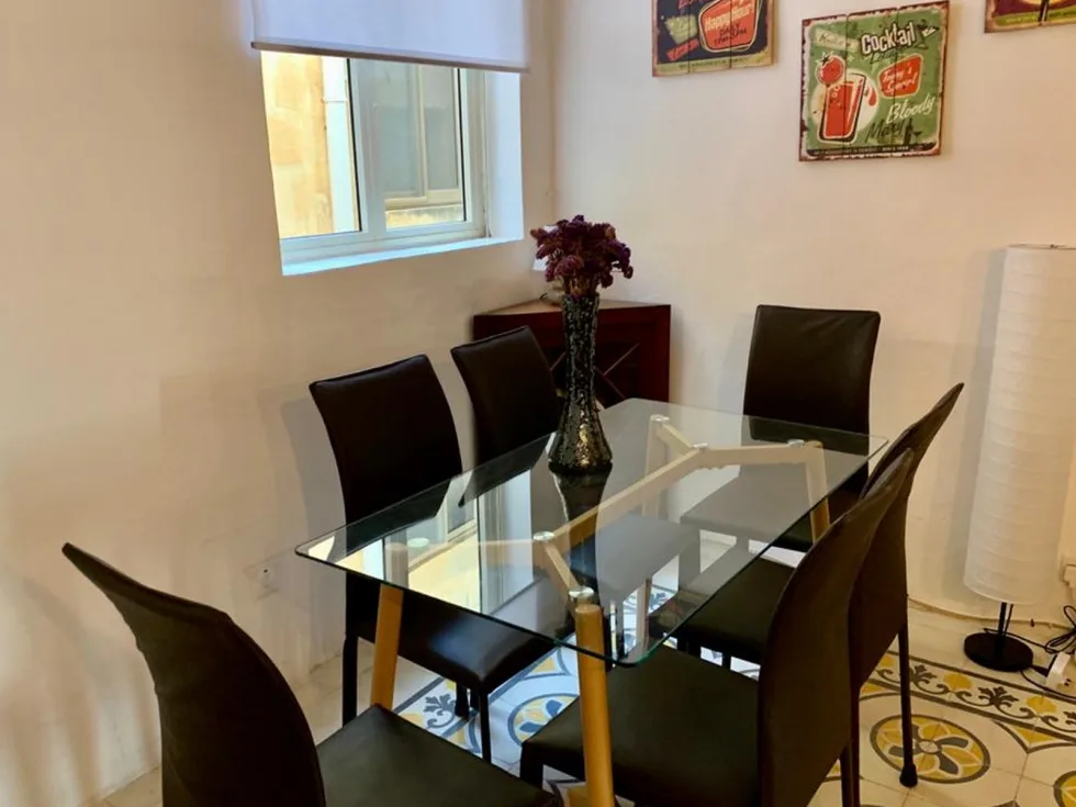 4 bed Town House For Rent in Sliema, Sliema - thumb 4