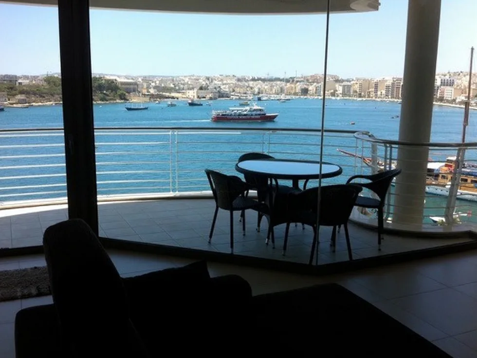 3 bed Apartment For Rent in Sliema, Sliema - thumb 1