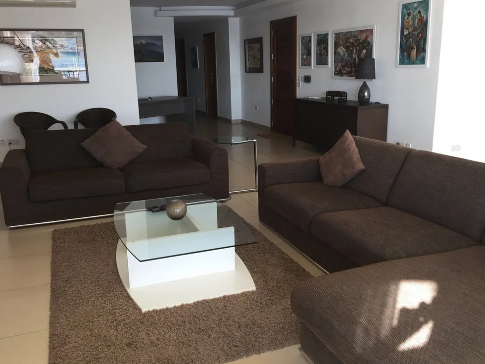 3 bed Apartment For Rent in Sliema, Sliema - thumb 5