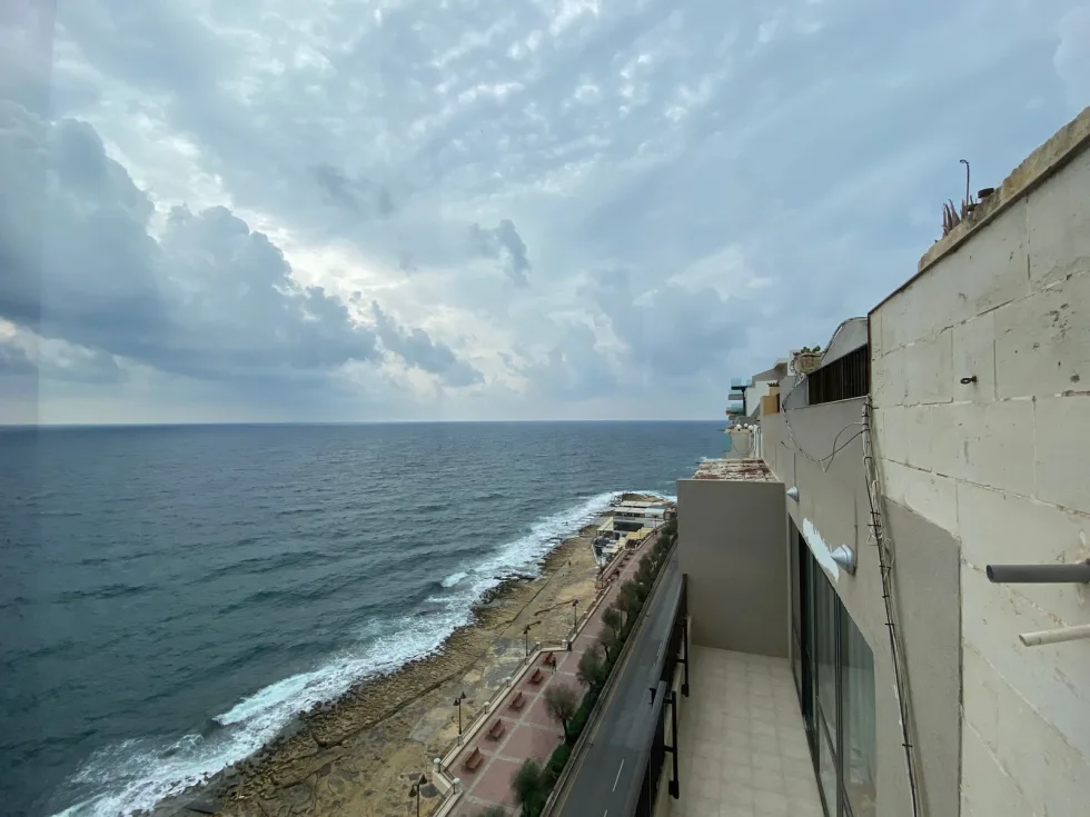 3 bed Apartment For Rent in Sliema, Sliema - thumb 3