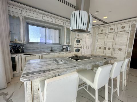 3 bed Apartment For Rent in Sliema, Sliema - thumb 9