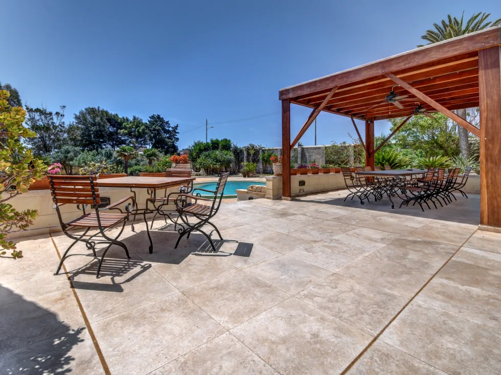 6 bed Villa For Rent in Rabat, Rabat - thumb 1