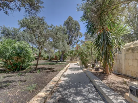 6 bed Villa For Rent in Rabat, Rabat - thumb 13