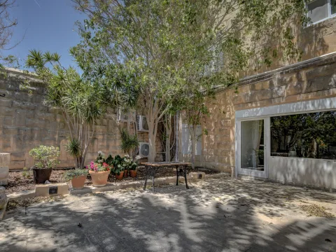 6 bed Villa For Rent in Rabat, Rabat - thumb 39