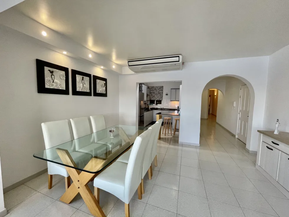 2 bed Apartment For Rent in Sliema, Sliema - thumb 13