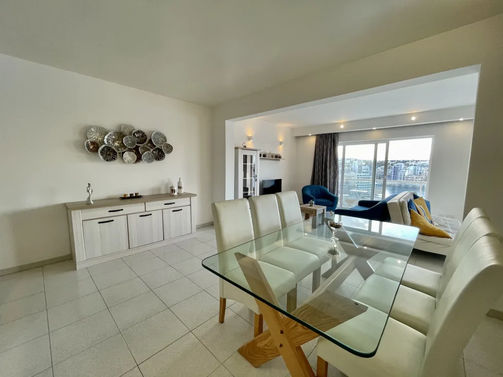 2 bed Apartment For Rent in Sliema, Sliema - thumb 4