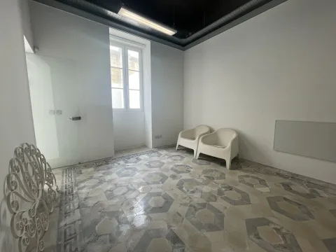 0 bed Office For Rent in Sliema, Sliema - thumb 7