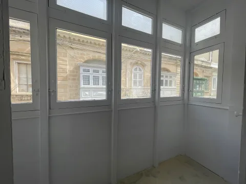 0 bed Office For Rent in Sliema, Sliema - thumb 9