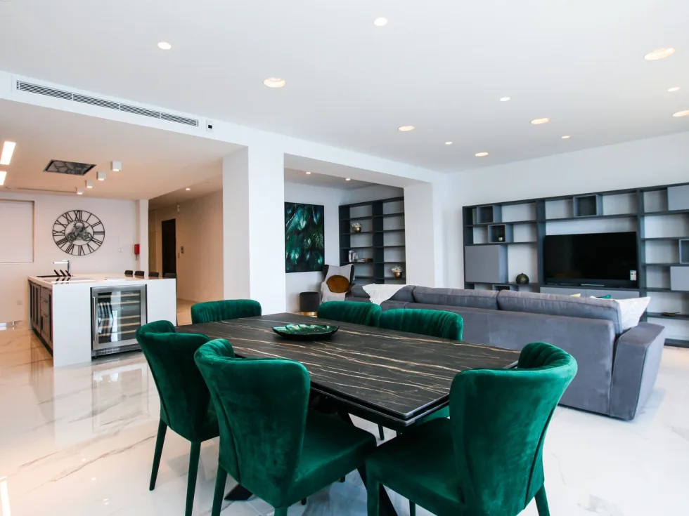 3 bed Apartment For Rent in Sliema, Sliema - thumb 10