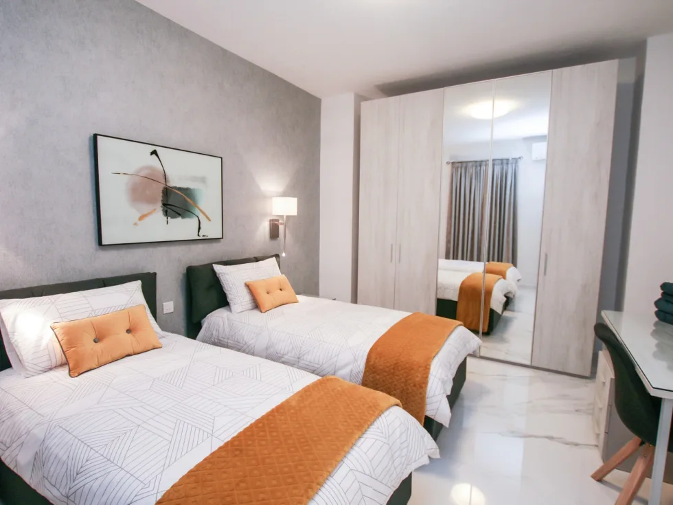 3 bed Apartment For Rent in Sliema, Sliema - thumb 15