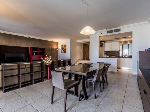 3 bed Apartment For Rent in St Julian's, St Julian's - thumb 3