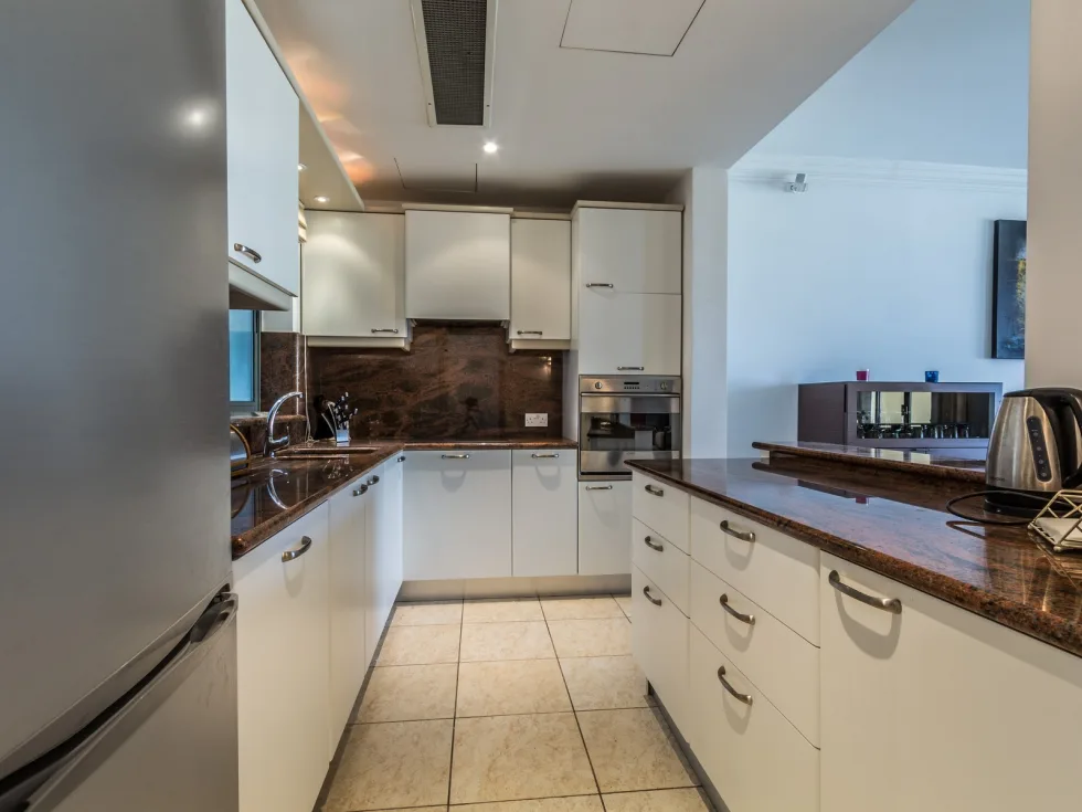 3 bed Apartment For Rent in St Julian's, St Julian's - thumb 7