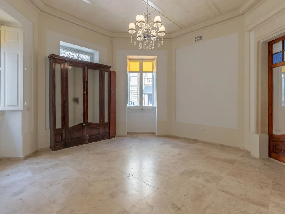 0 bed Office For Rent in Sliema, Sliema - thumb 5