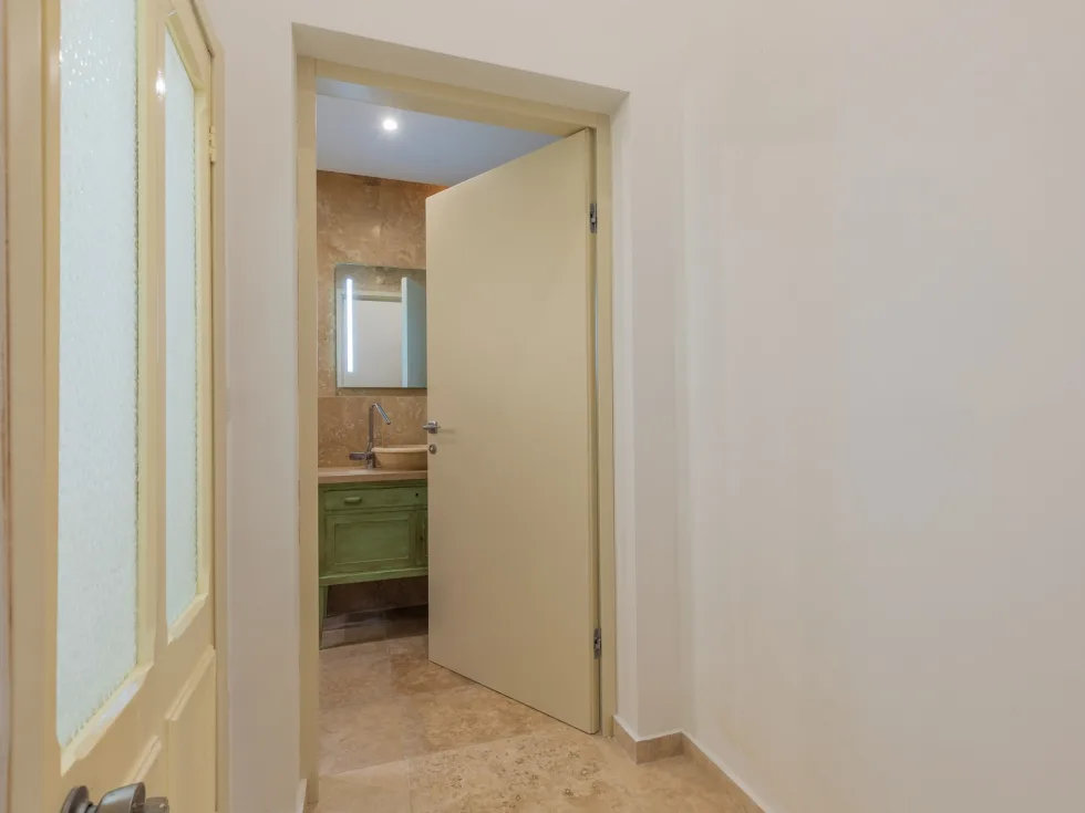 0 bed Office For Rent in Sliema, Sliema - thumb 9