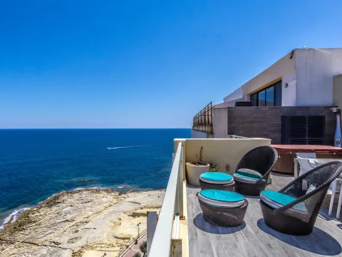 3 bed Penthouse For Rent in Sliema, Sliema - thumb 4
