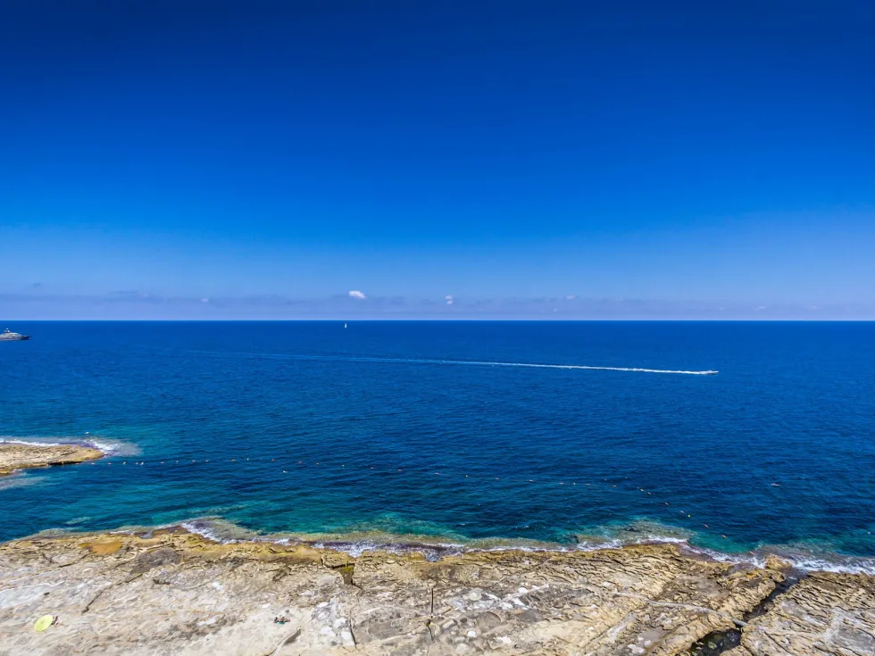 3 bed Penthouse For Rent in Sliema, Sliema - thumb 5