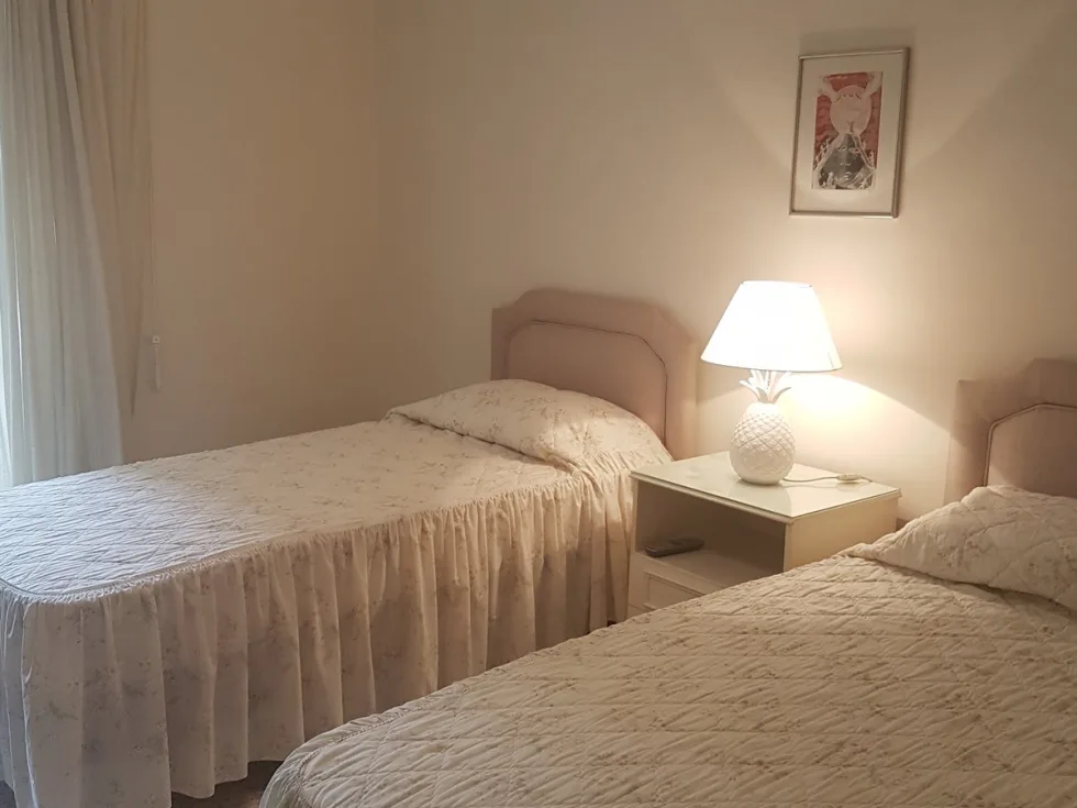 3 bed Apartment For Rent in Sliema, Sliema - thumb 8