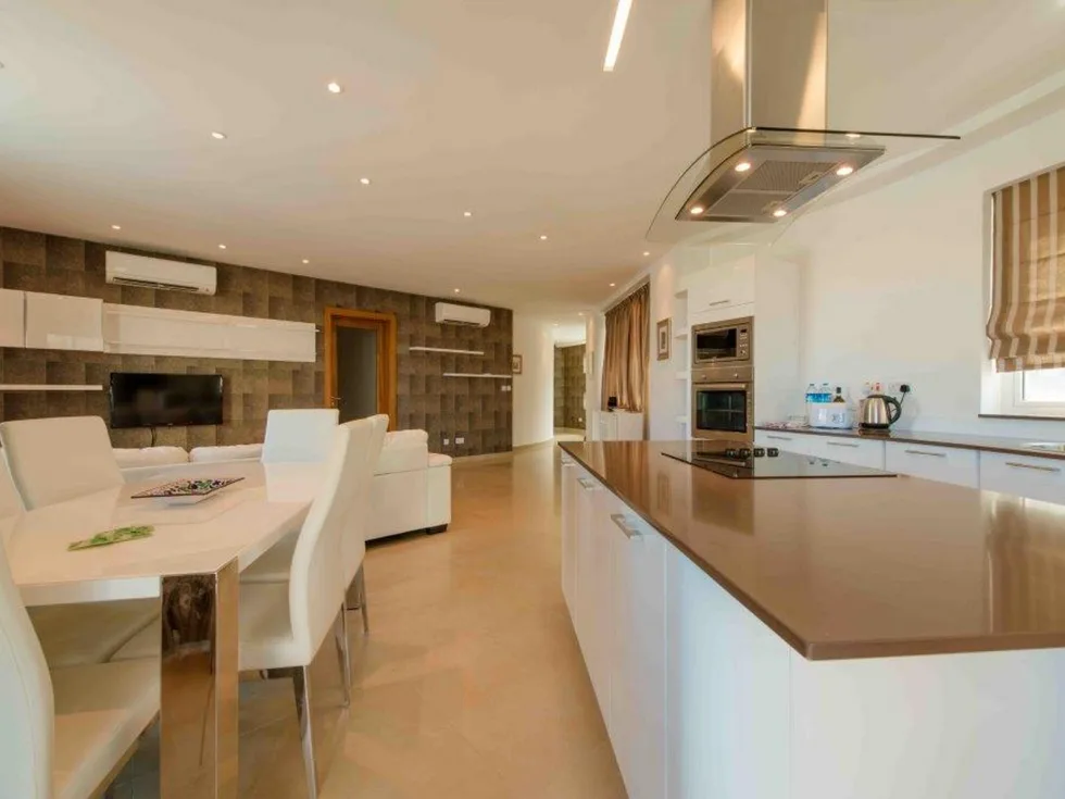 2 bed Apartment For Rent in St Julian's, St Julian's - thumb 1