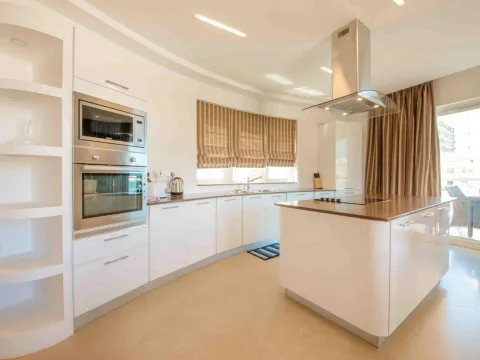 2 bed Apartment For Rent in St Julian's, St Julian's - thumb 2