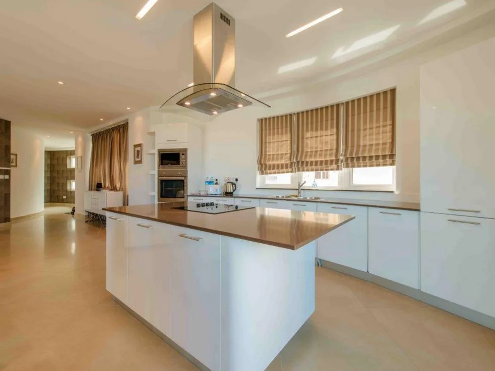 2 bed Apartment For Rent in St Julian's, St Julian's - thumb 4