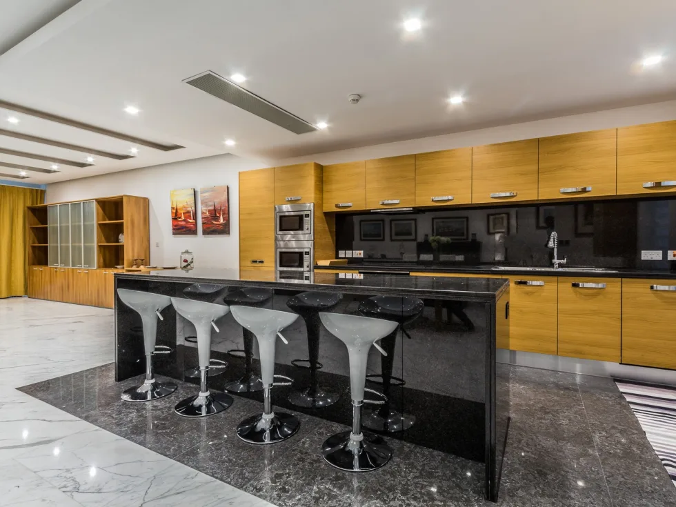 3 bed Apartment For Rent in Ta' Xbiex, Ta' Xbiex - thumb 8