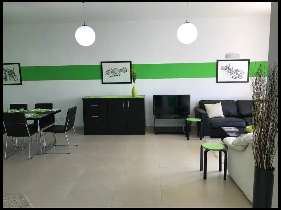 2 bed Apartment For Rent in St Julian's, St Julian's - thumb 5