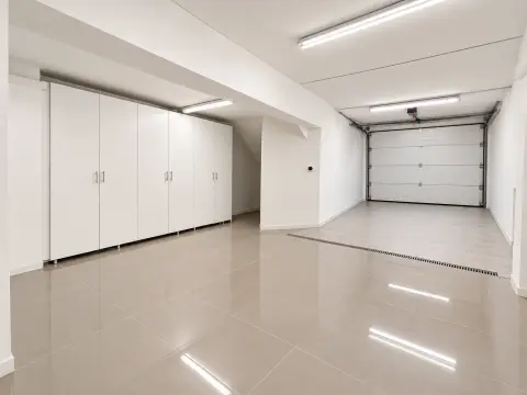 3 bed Villa For Rent in Bahar ic-Caghaq, Bahar ic-Caghaq - thumb 37