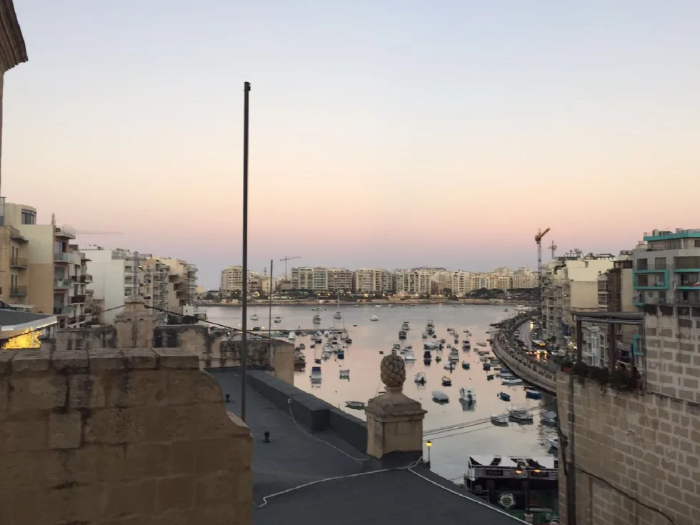 2 bed Apartment For Rent in St Julian's, St Julian's - thumb 2