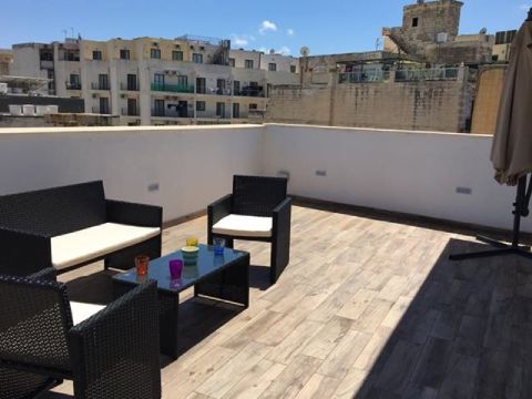 3 bed Penthouse For Rent in Sliema, Sliema - thumb 1
