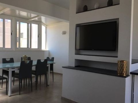 3 bed Penthouse For Rent in Sliema, Sliema - thumb 2
