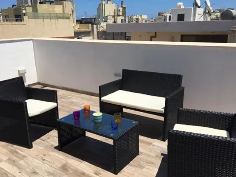 3 bed Penthouse For Rent in Sliema, Sliema - thumb 7
