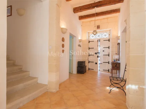 3 bed House of Character For Rent in Wardija, Wardija - thumb 4