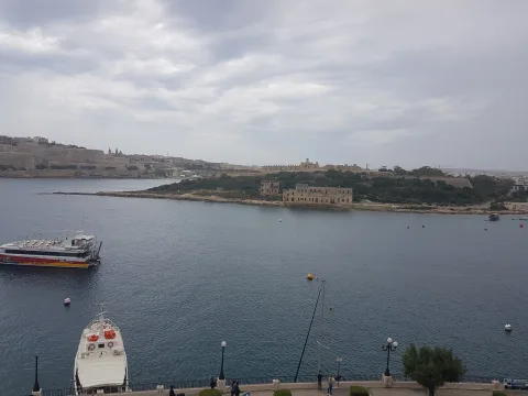 3 bed Apartment For Rent in Sliema, Sliema - thumb 1
