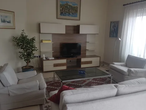 3 bed Apartment For Rent in Sliema, Sliema - thumb 2