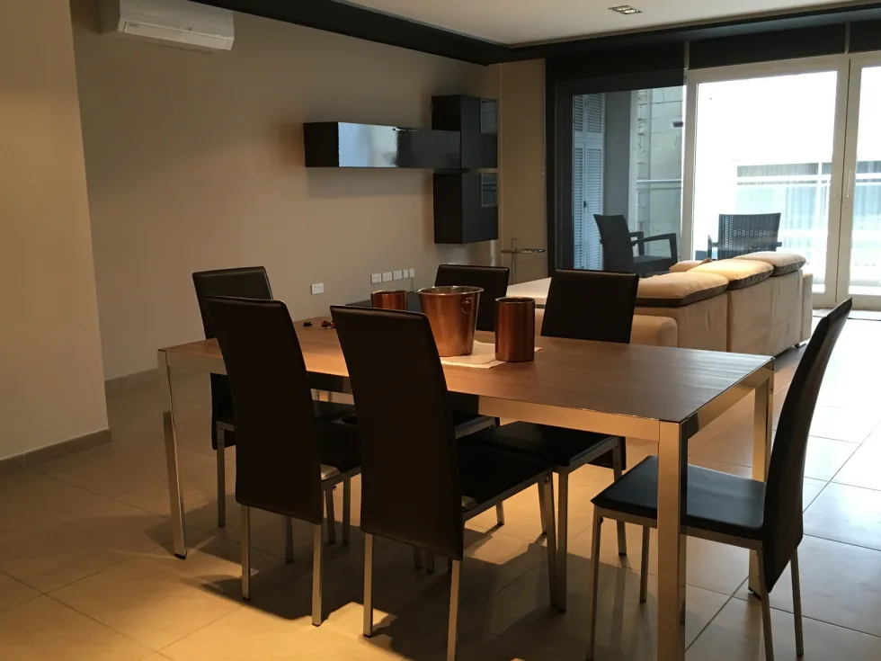 3 bed Apartment For Rent in Sliema, Sliema - thumb 1