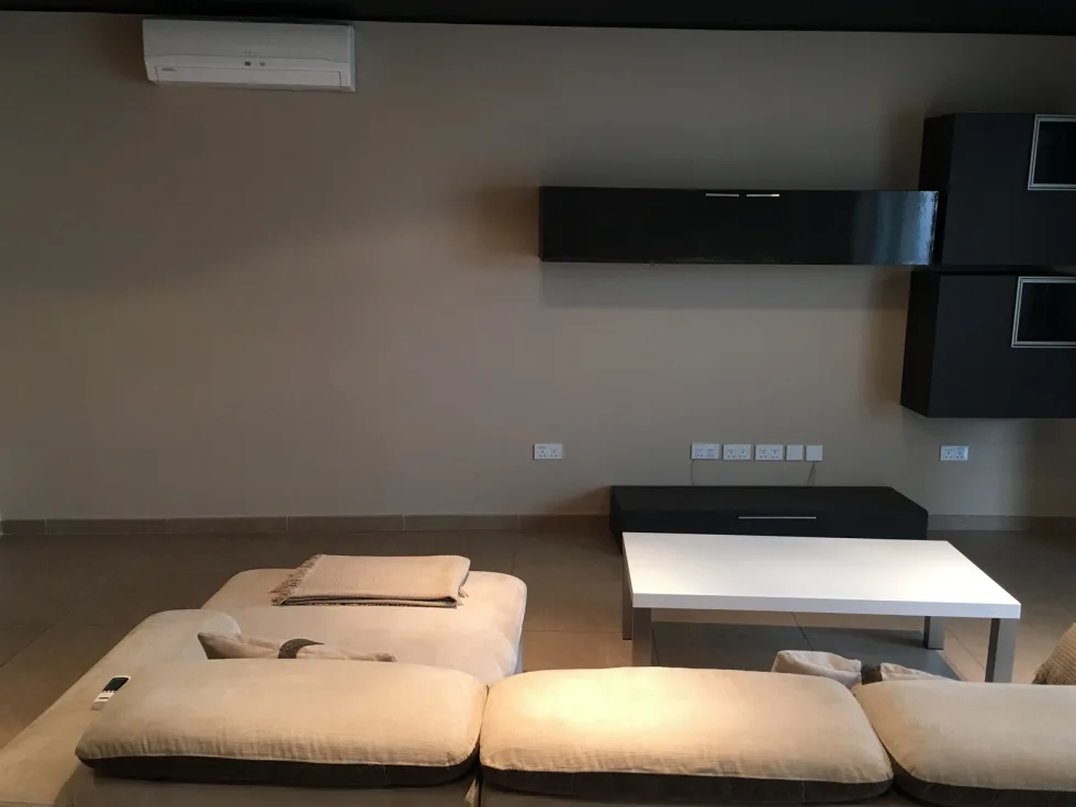 3 bed Apartment For Rent in Sliema, Sliema - thumb 4