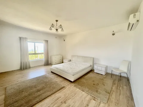 6 bed Villa For Rent in Madliena, Madliena - thumb 10