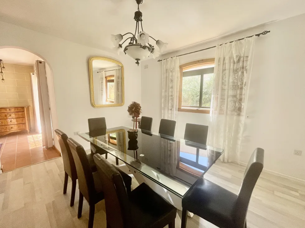 6 bed Villa For Rent in Madliena, Madliena - thumb 3