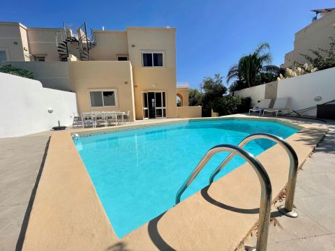 3 bed Villa For Rent in Madliena, Madliena - thumb 1
