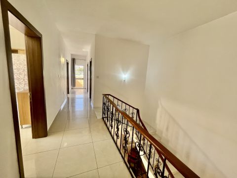 3 bed Villa For Rent in Madliena, Madliena - thumb 8