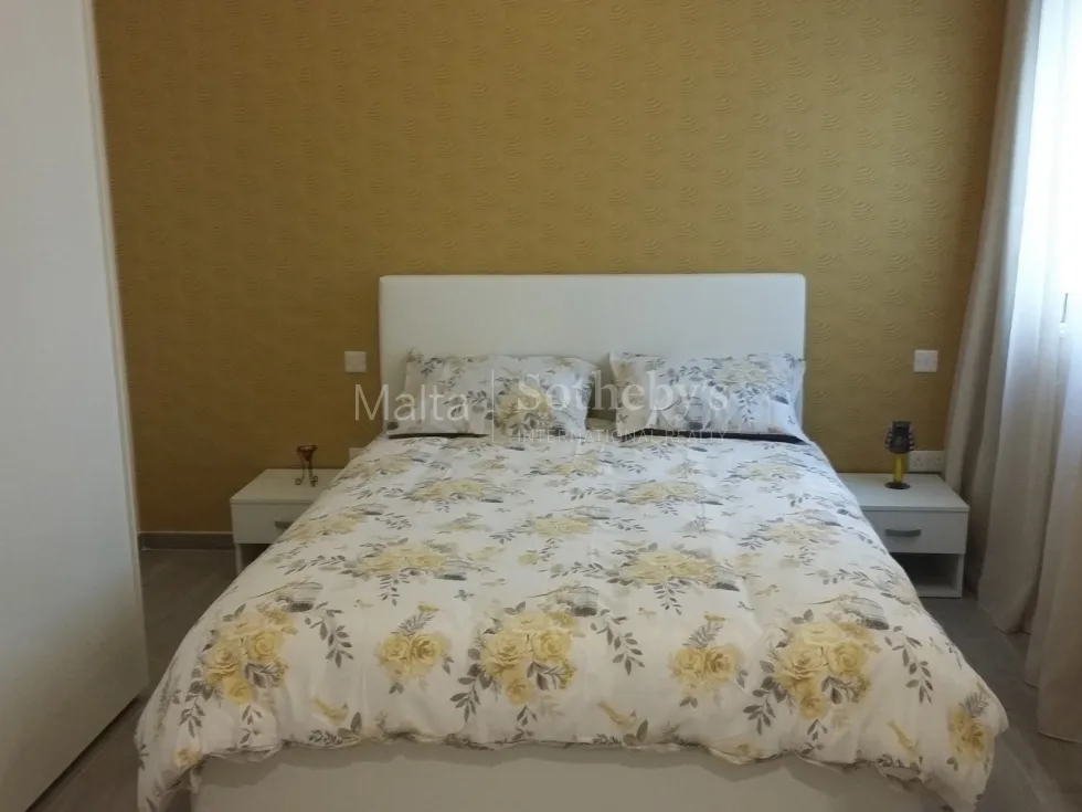 2 bed Apartment For Rent in Sliema, Sliema - thumb 8