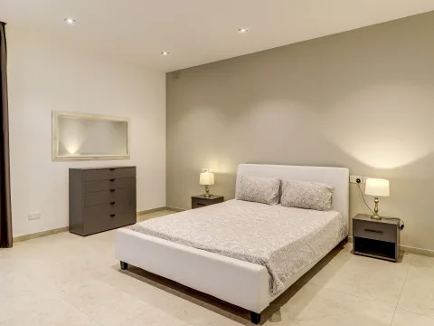 6 bed Villa For Rent in Naxxar, Naxxar - thumb 10