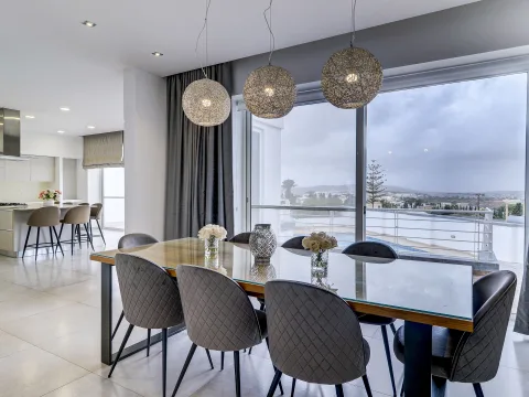 6 bed Villa For Rent in Naxxar, Naxxar - thumb 5